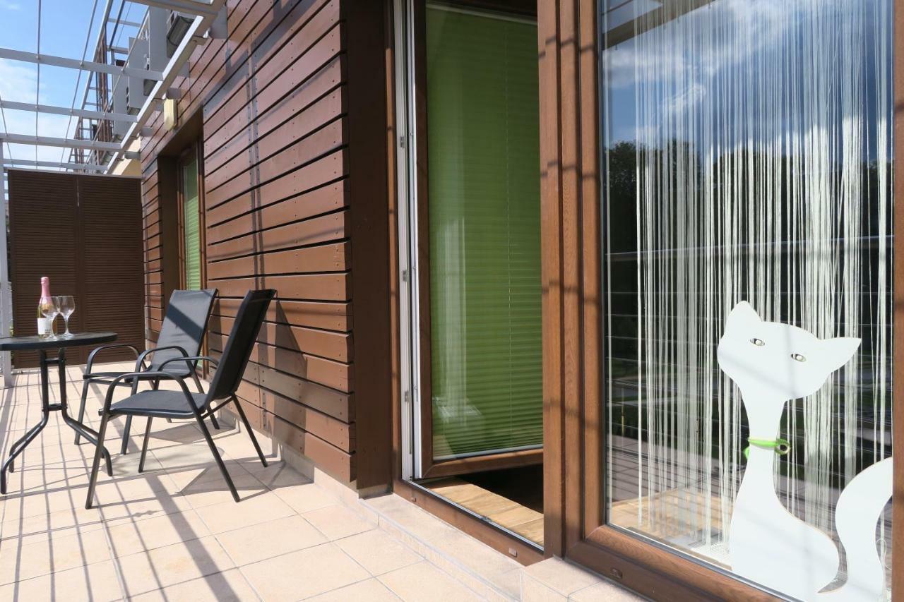 Luxapartament 1 - Z Widokiem I Garazem W Nowym Zeta Park 우스트론 외부 사진